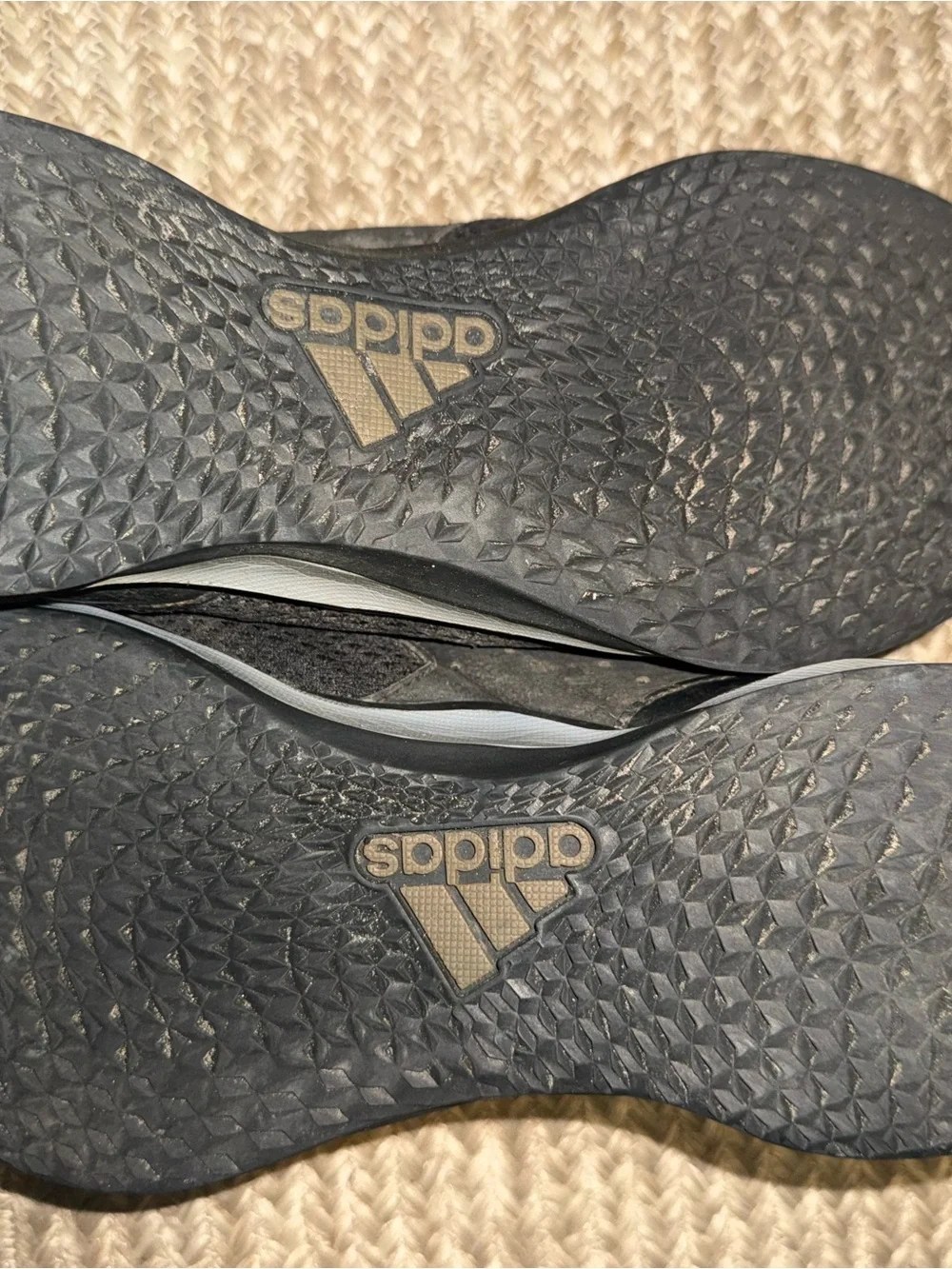 adidas Men’s Black Lightweight Breathable Athletic Trainers